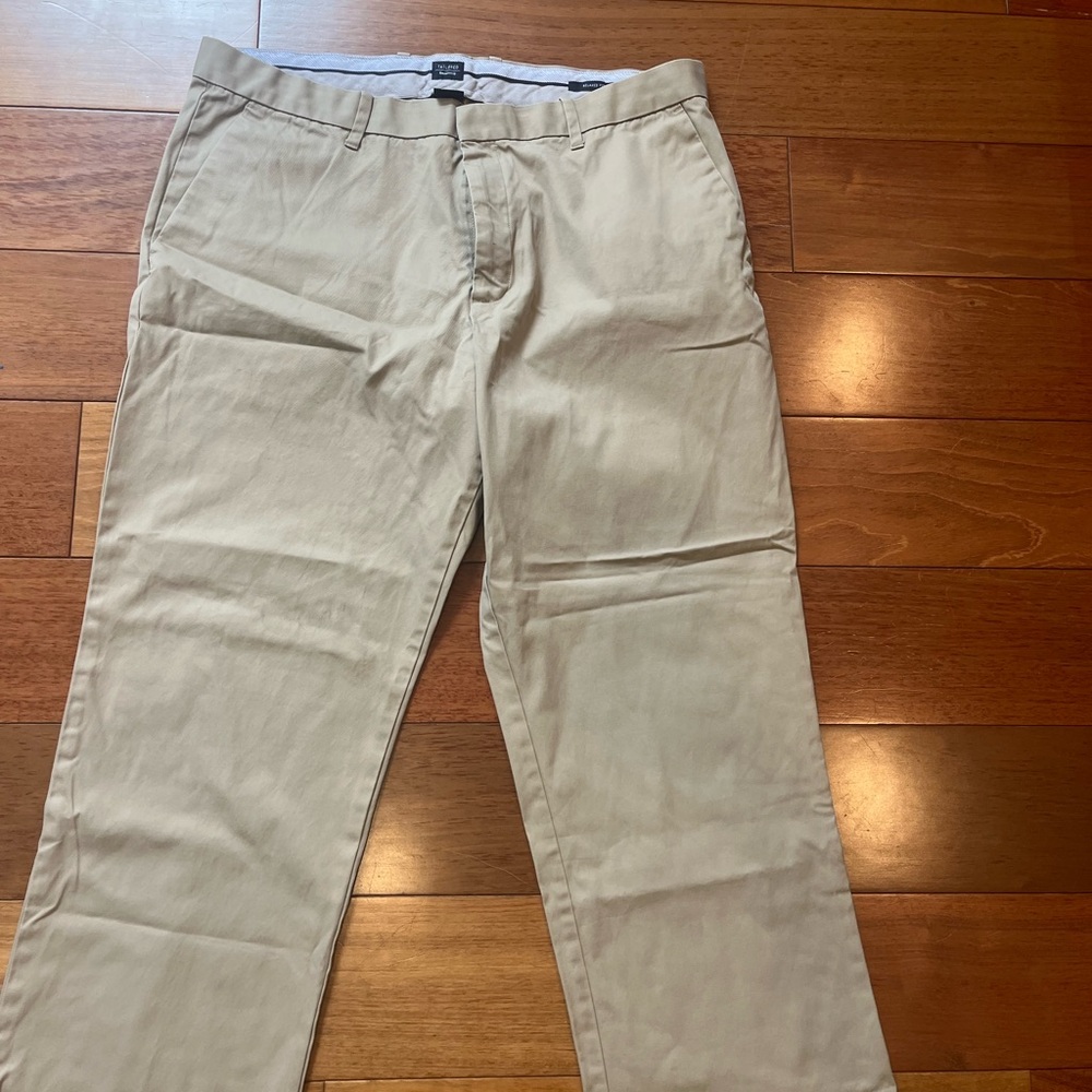 GAP Men's Khaki Chinos